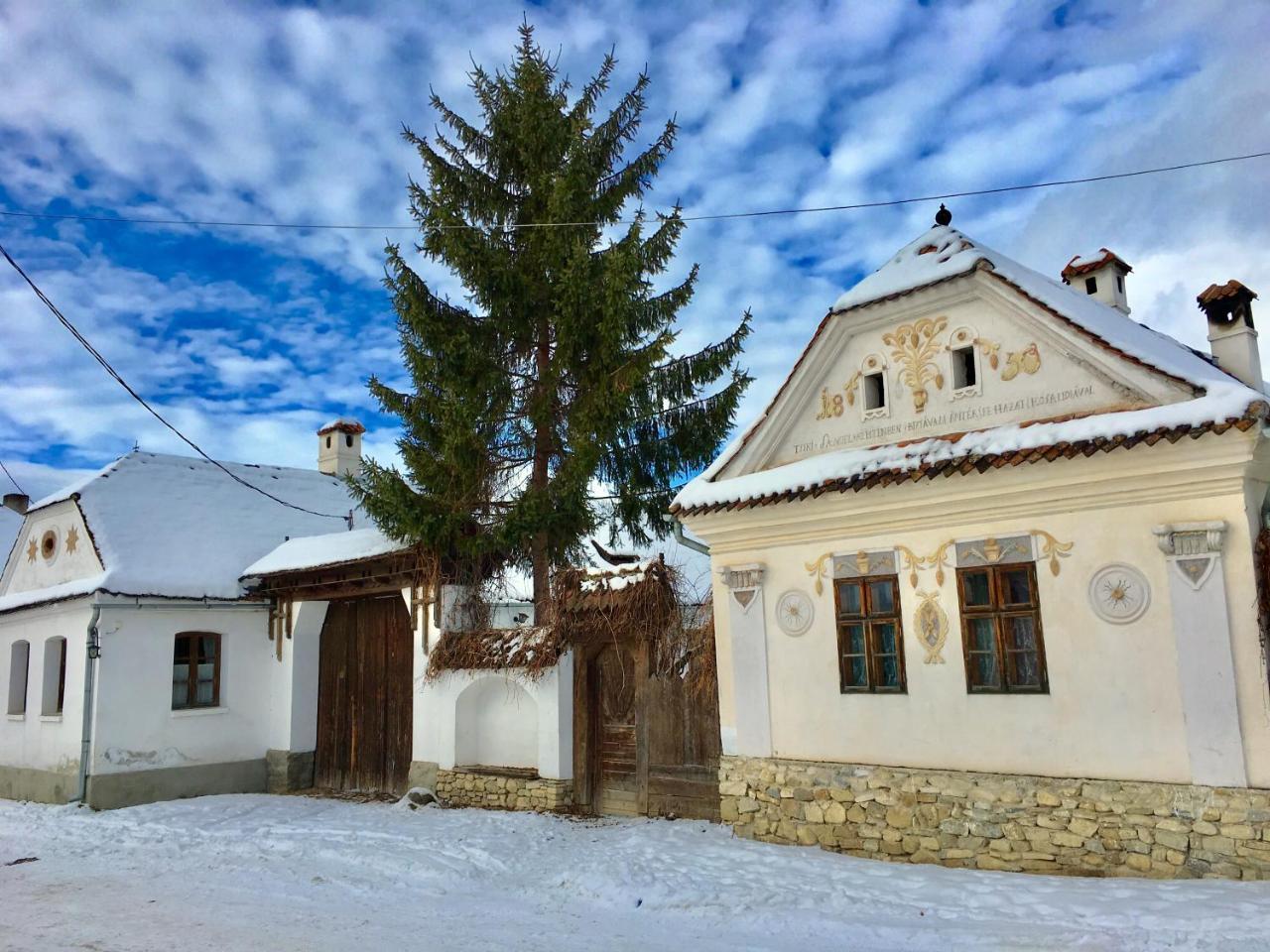 Count Kálnoky's Transylvanian Guesthouses Miclosoara Exterior foto